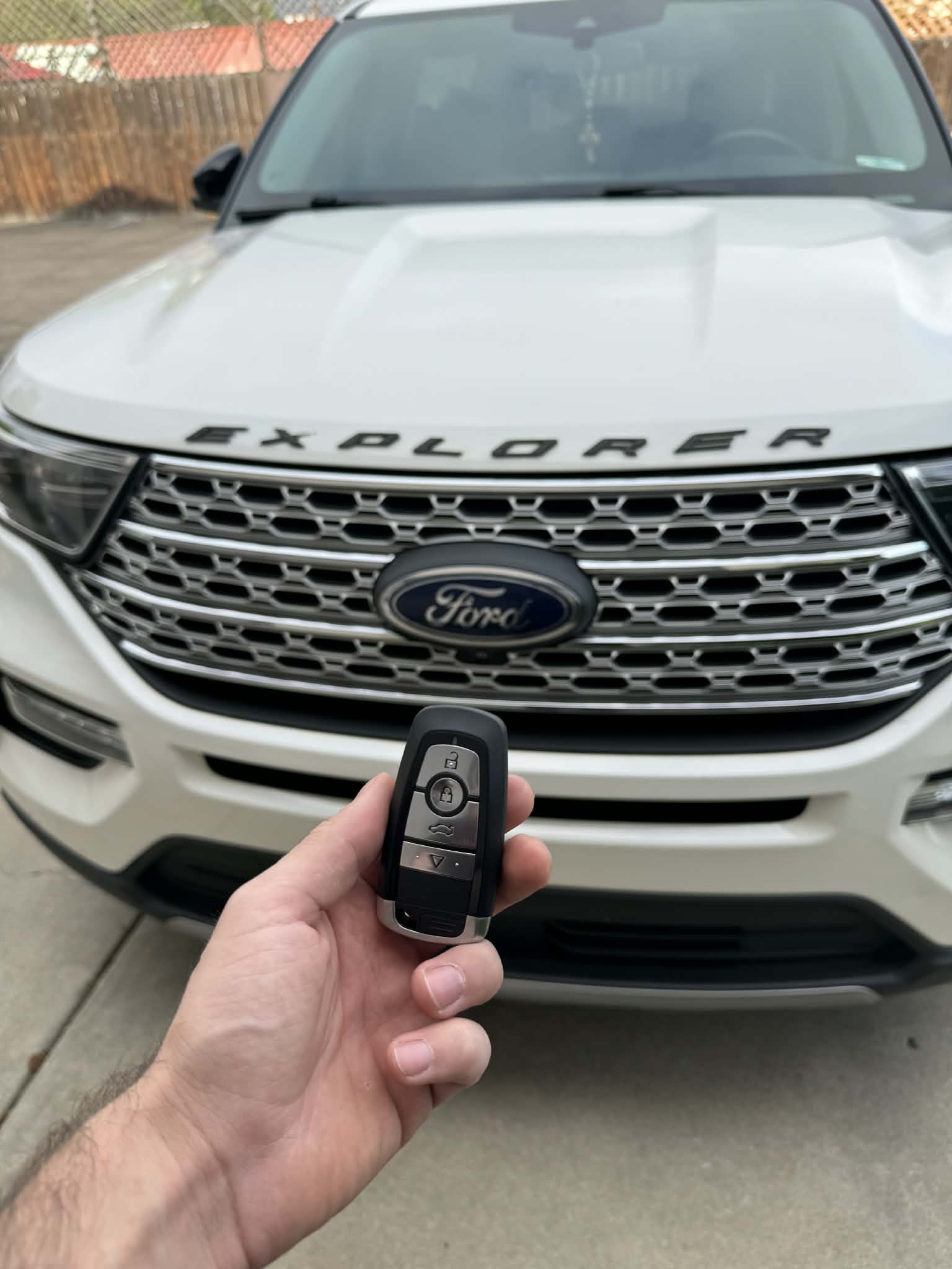 New car key replacement